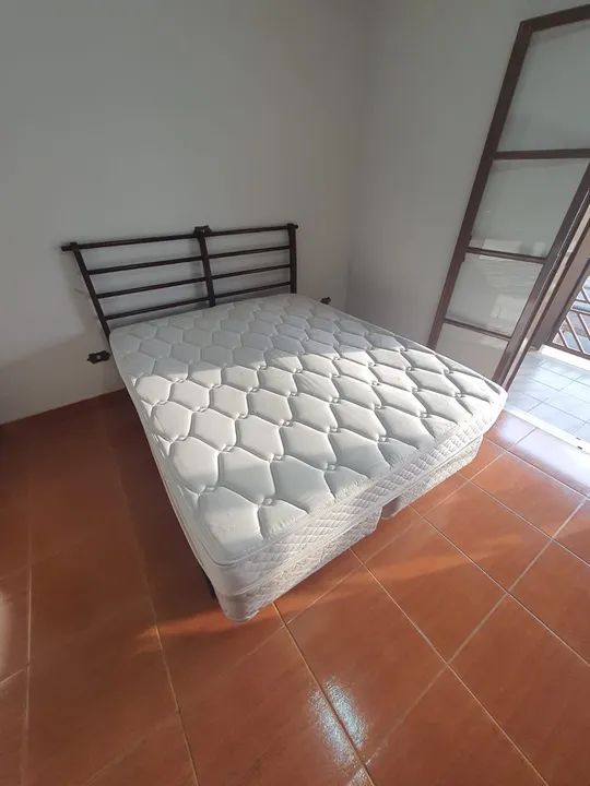 Vendo colchão de casal Queen 