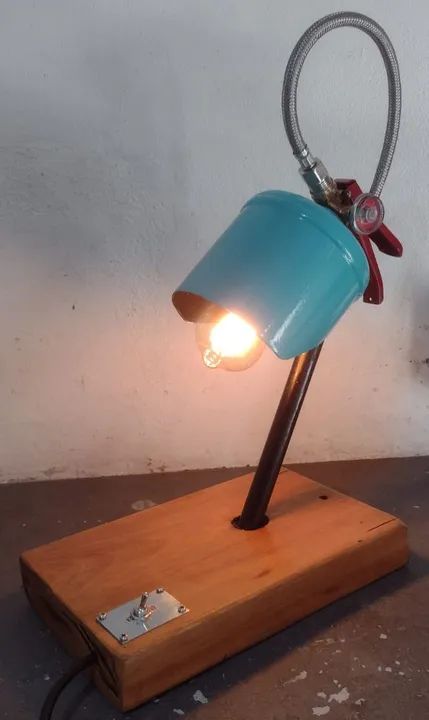 Luminária de Extintor Vintage - Foto 2
