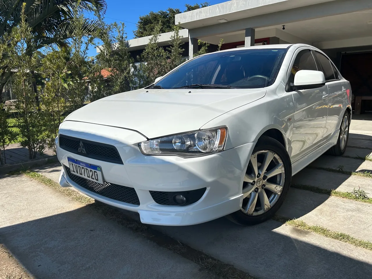 MITSUBISHI LANCER Usados e Novos