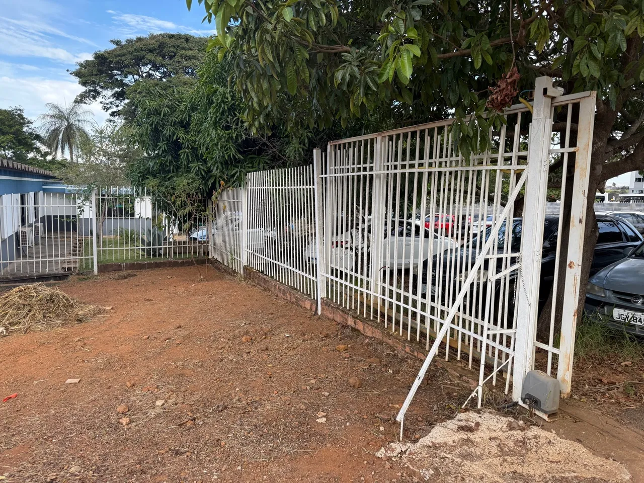 Muros em estruturas de ferro