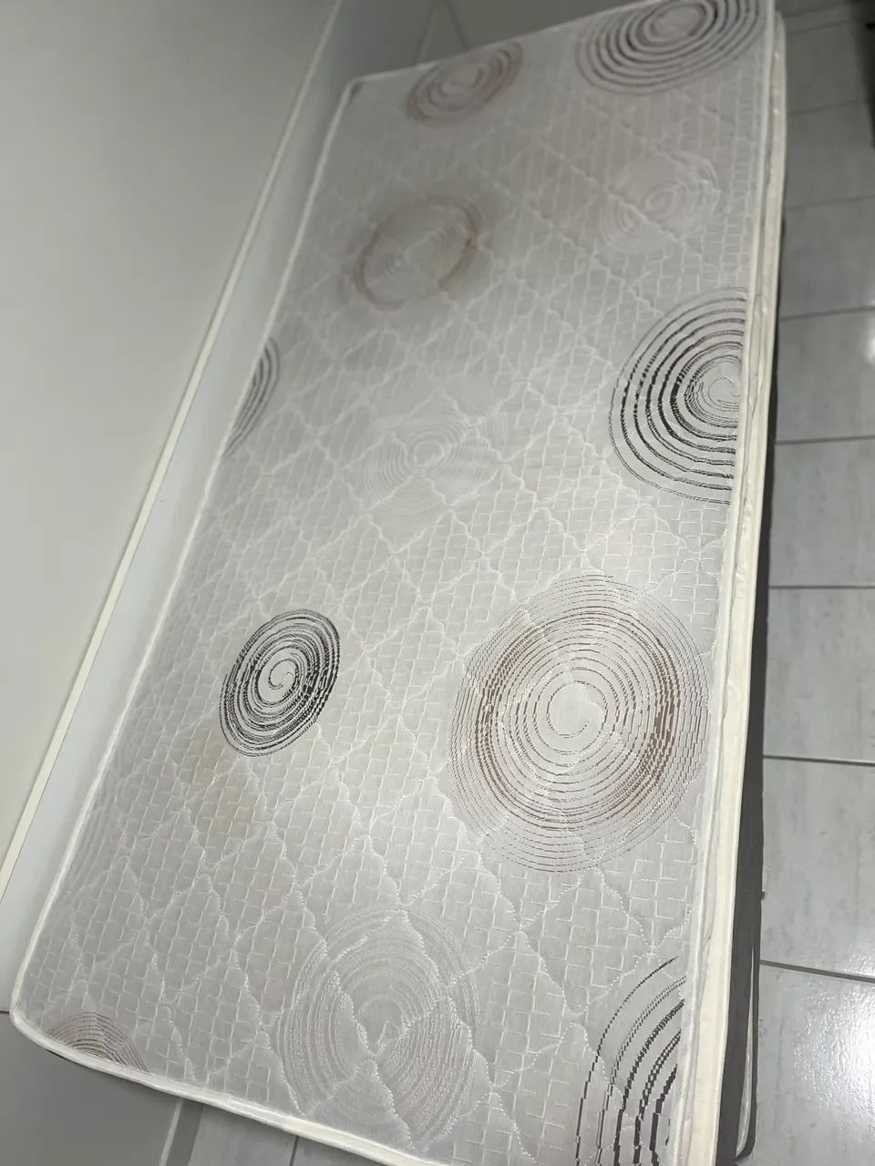 2 Camas boxe solteiro com cama auxiliar - Foto 4