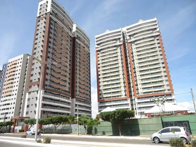 Jardins de Petrópolis e Friburgo - Andar Alto - 3 suítes + DCE - 115 metros - Lazer - Guar