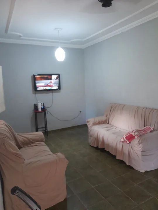 Casa de Temporada com Piscina em Local Tranquilo - Foto 9