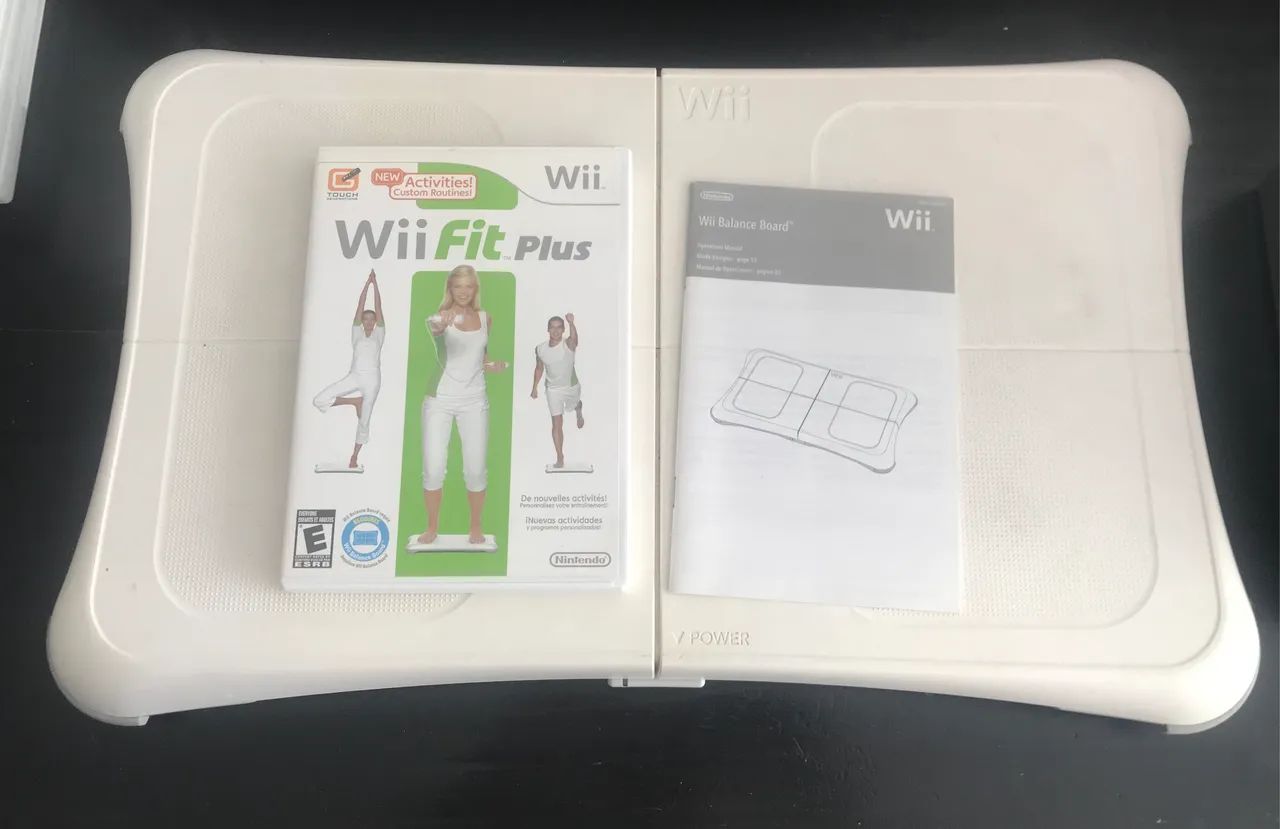 2 Jogos + balance board Nintendo Wii Fit Plus + Tapete Dance