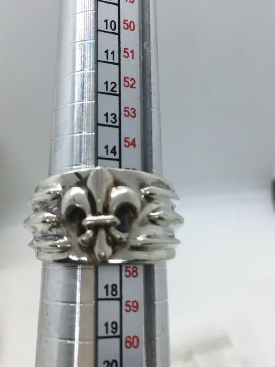 Anel masculino de prata 925 com flor de lis - Foto 3