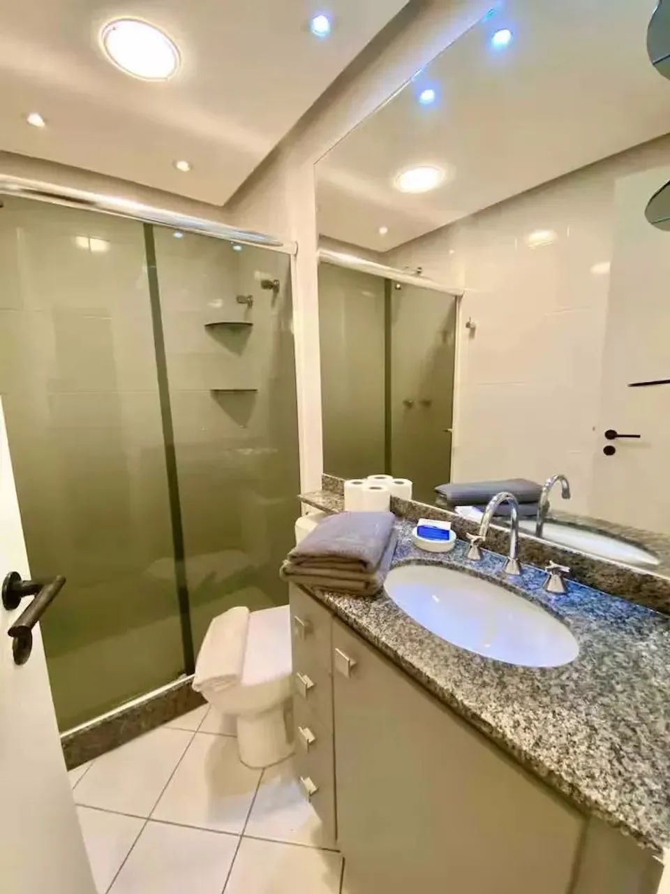 Apartamento (Padrão), com 2 quartos e 1 banheiros à Venda, 42 m² em São José dos Pinhais/P - Foto 4