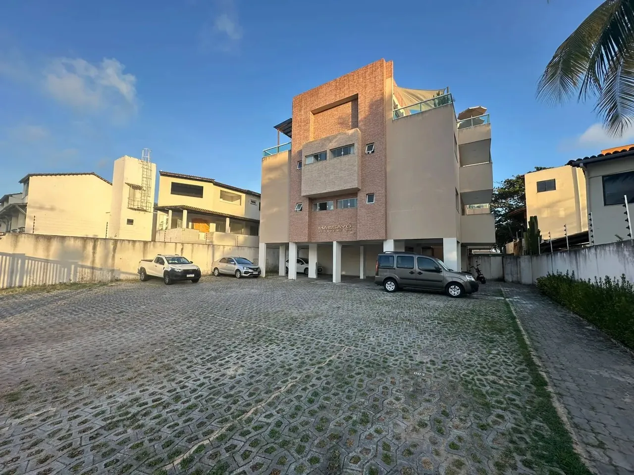 Imóvel para venda possui 110 metros quadrados com 1 quarto em Stella Maris - Salvador - BA