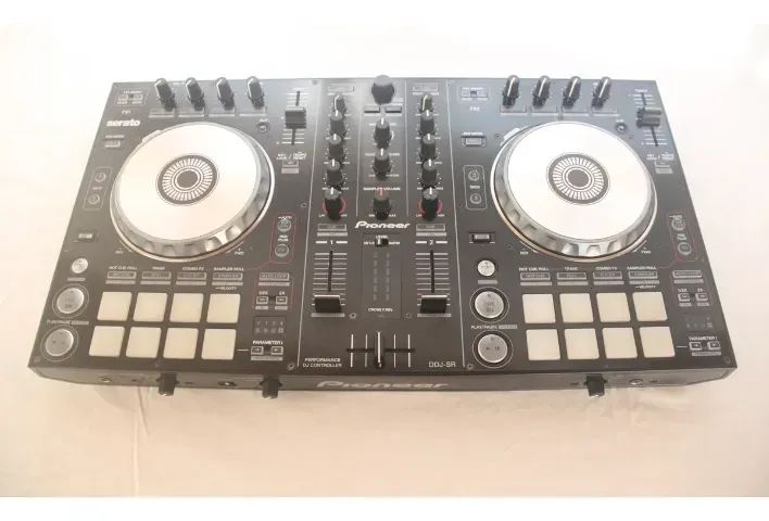 Controladora Pioneer DDJ SR + Hard Case - Foto 2