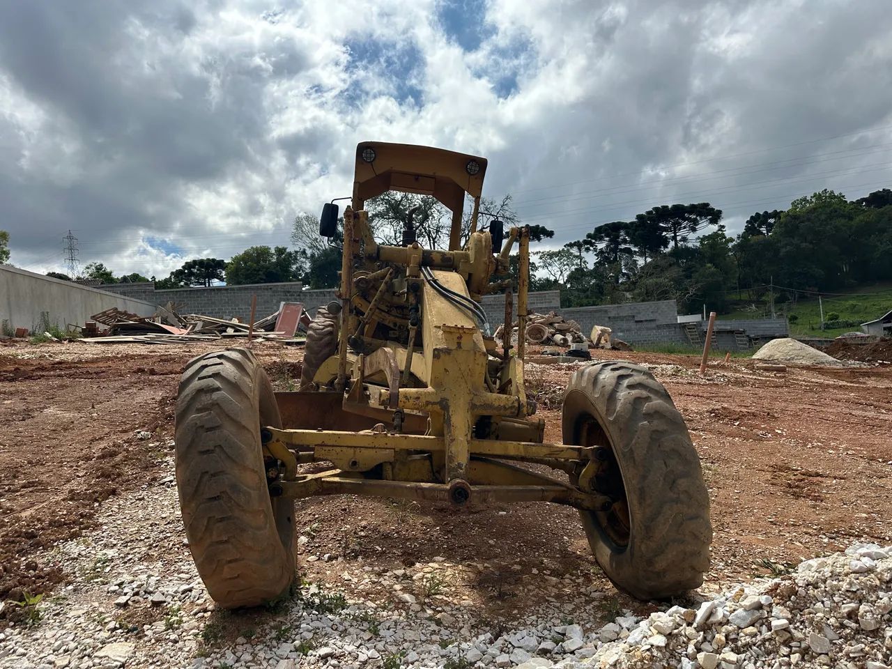 Motoniveladora Caterpillar 120B - 1978 - Foto 4