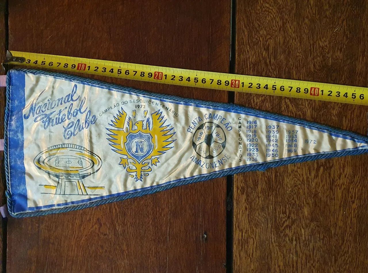 Linda flâmula do Nacional Futebol Clube Amazonas anos 70