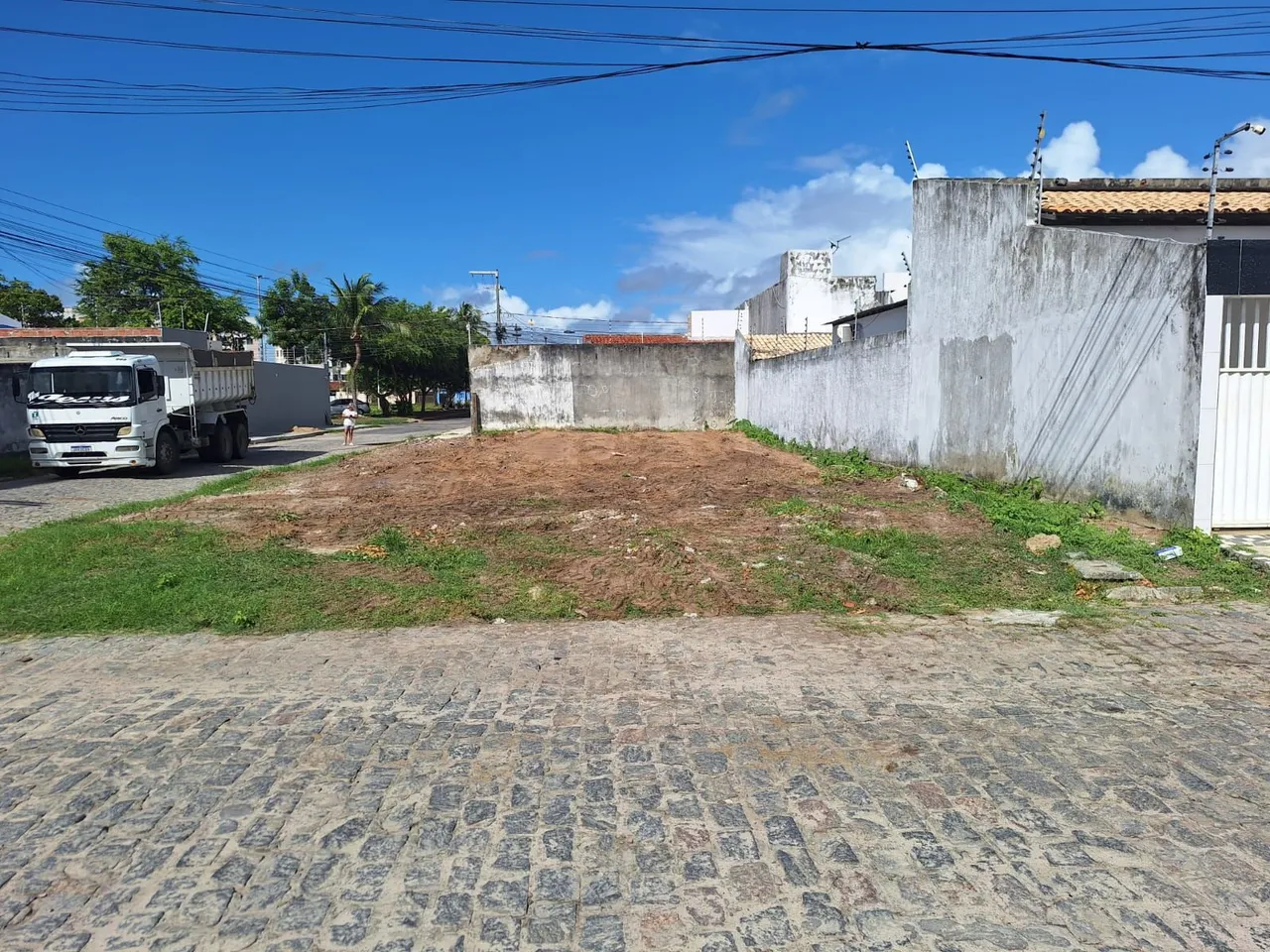 Terreno na Aruana