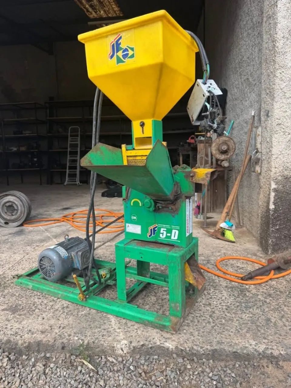 Triturador JF 5D