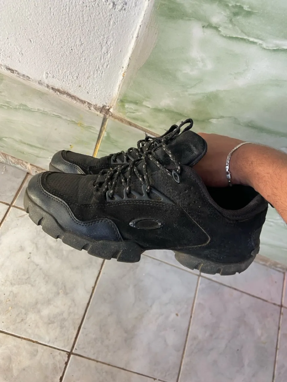 Tênis Oakley Modoc Low II