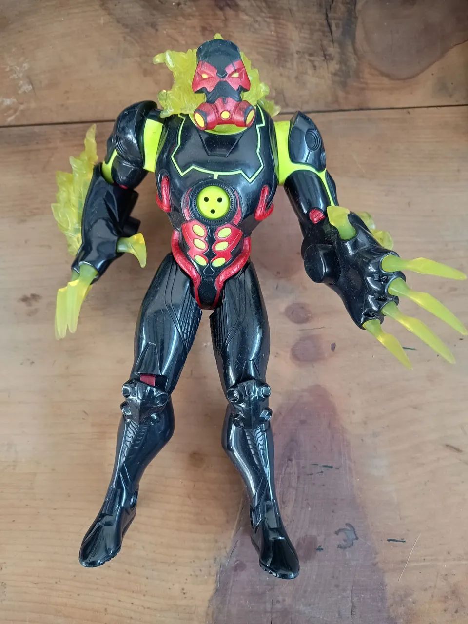 Vendo boneco max steel toxzon ataque tóxico original Mattel