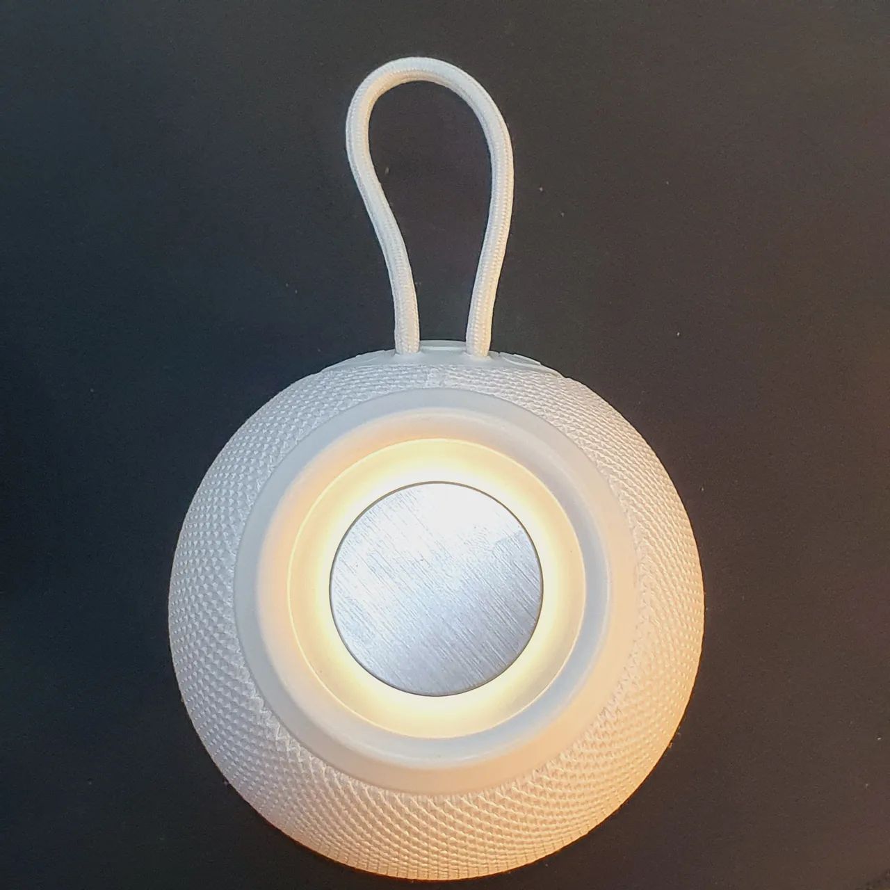 Caixa de Som Fabric - Compacta, Estilosa e Potente! - Foto 4