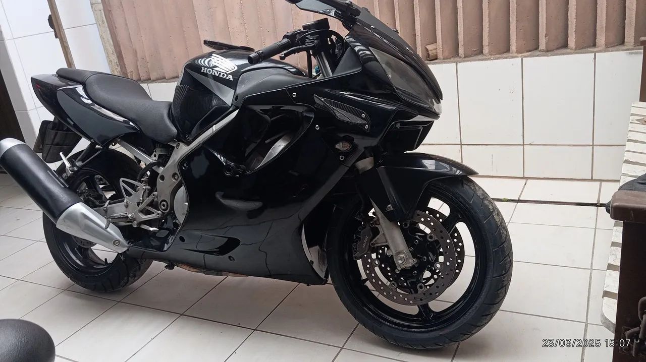 CBR 600 F Máquina 28.000(TROCO) - Foto 3
