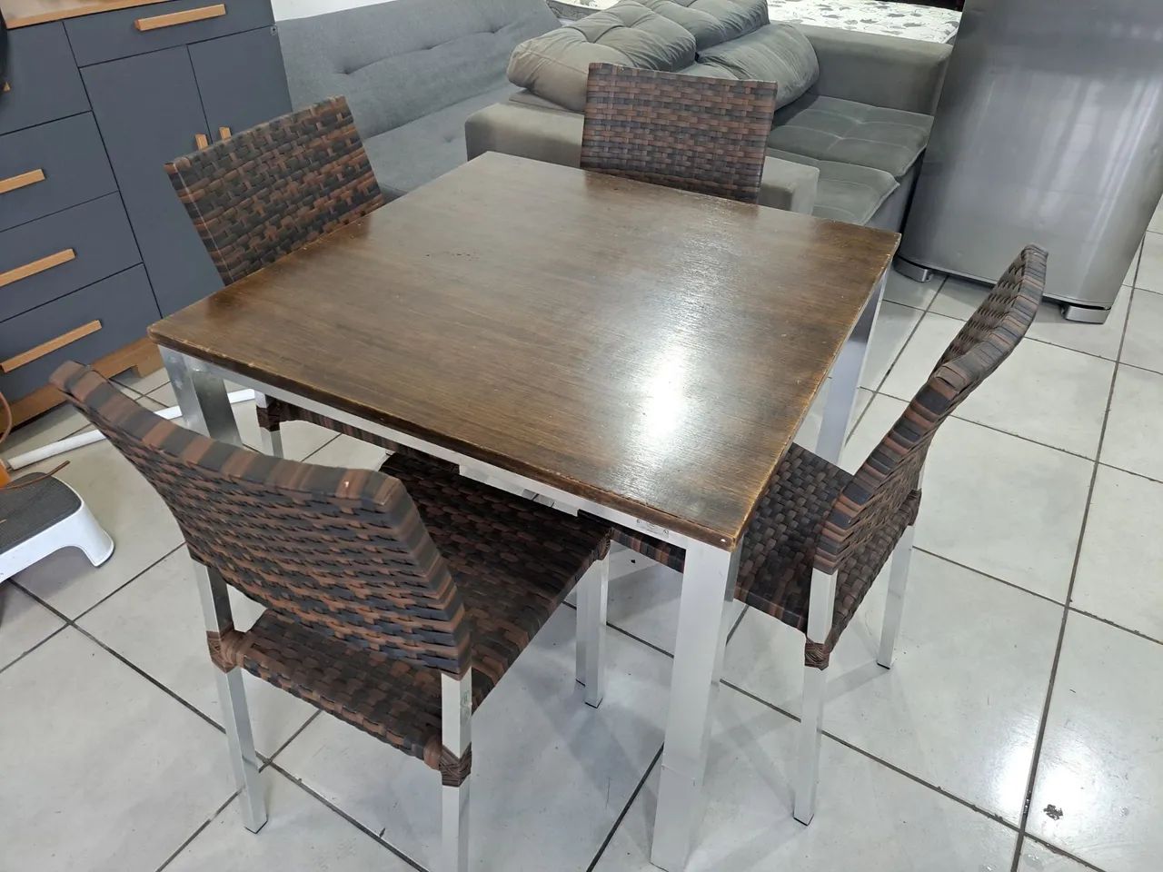 Mesa 4 cadeiras 64840825921282120