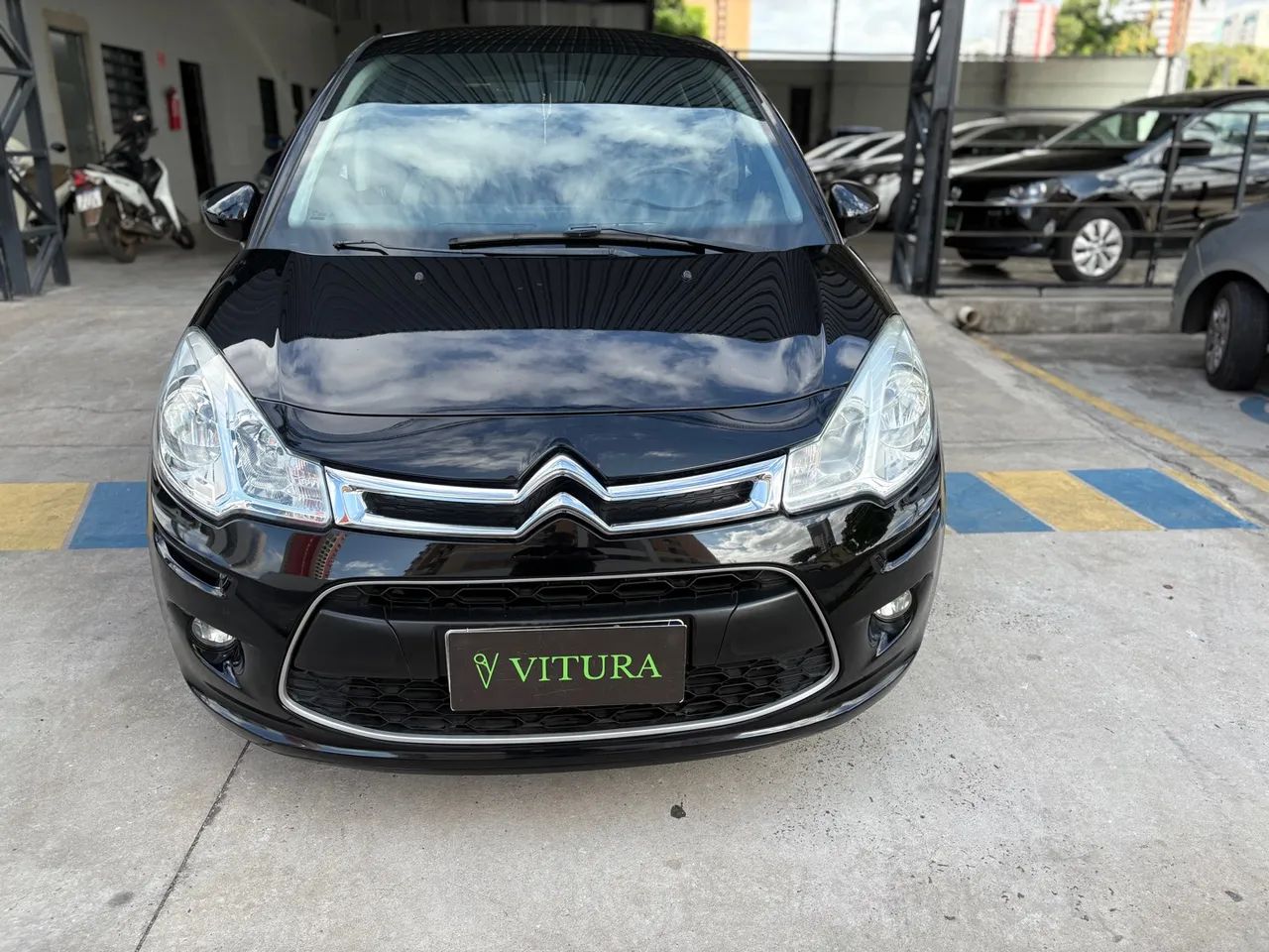 C3 Tendance 2018 PureTech 1.2 Flex Manual - Foto 2
