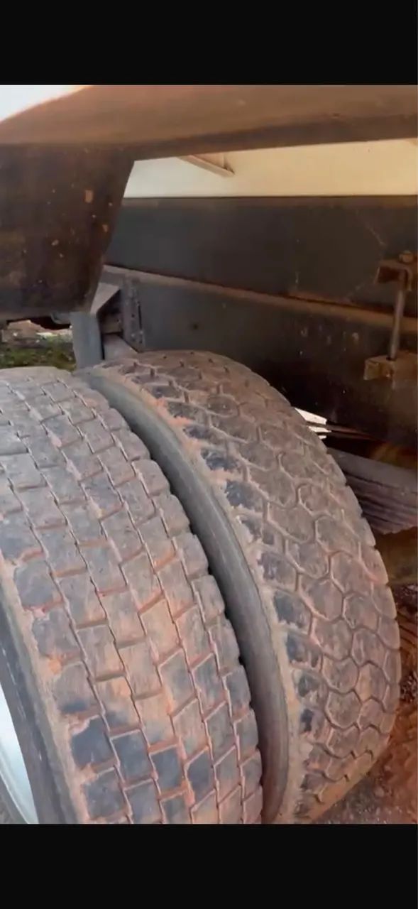 Caminhão caçamba volks 148mil - Foto 8
