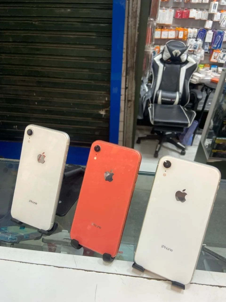 iPhone XR- Semi Novos - Foto 2