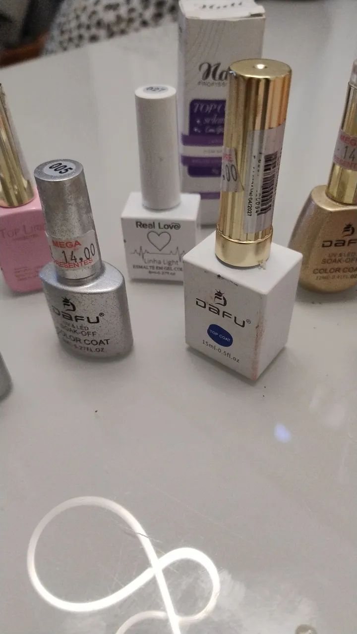 Esmaltes de unha em gel sem uso - Foto 2