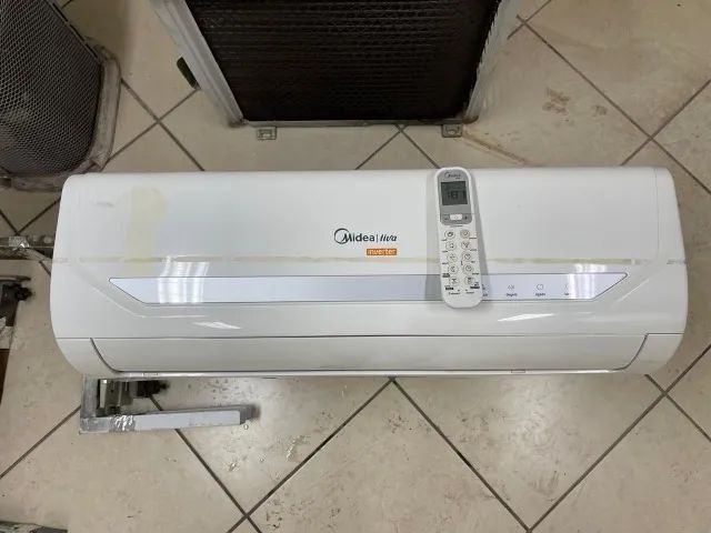 Ar condicionado Inverter Midea 9.000 BTUs  