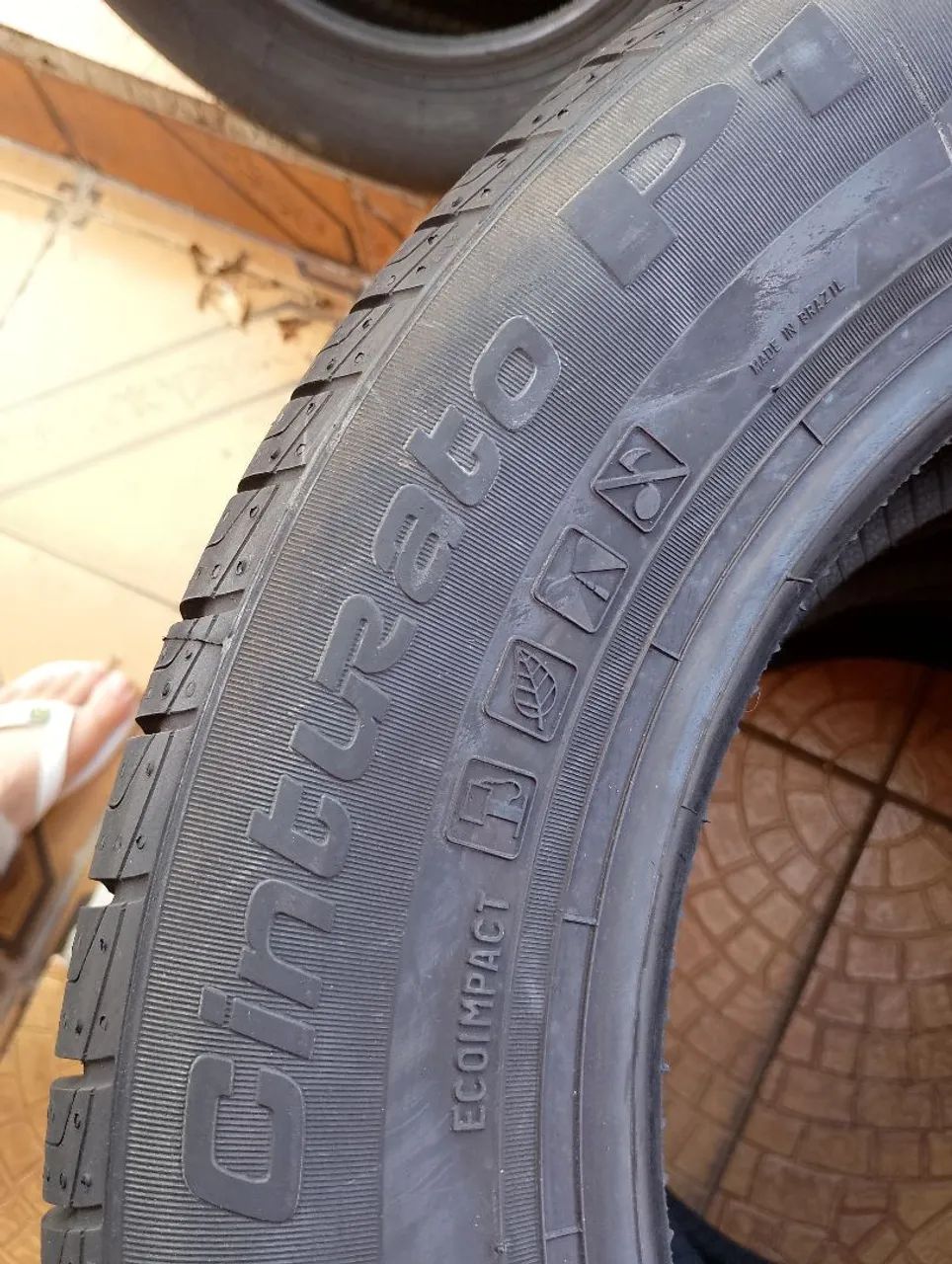 175/65 14 PIRELLI NOVO (375 Cada) - Foto 3