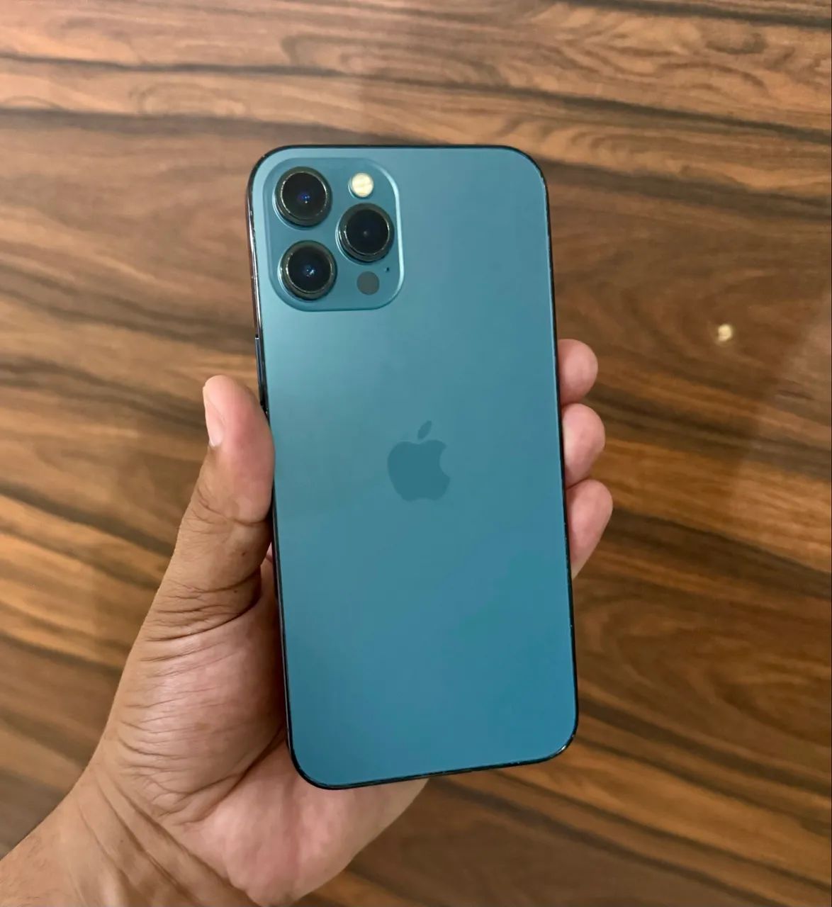 iPhone 12 Pro Max 128gb azul - Celulares e Smartphones