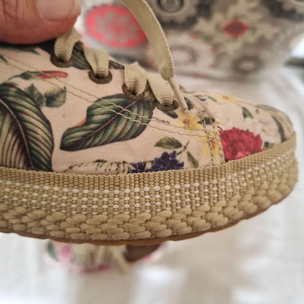 Tênis  floral 36 - Foto 4