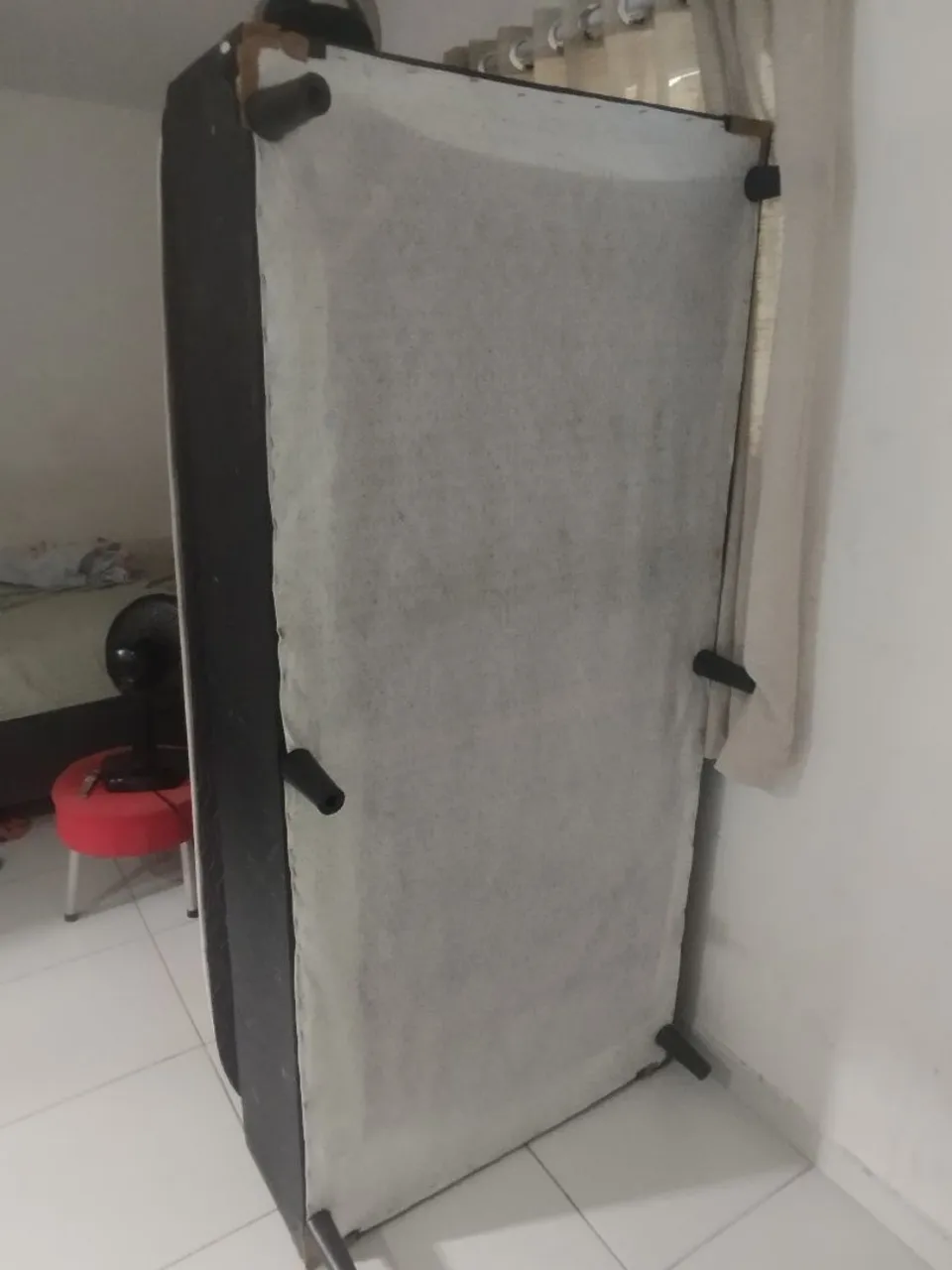 Base de cama box. Com colchão