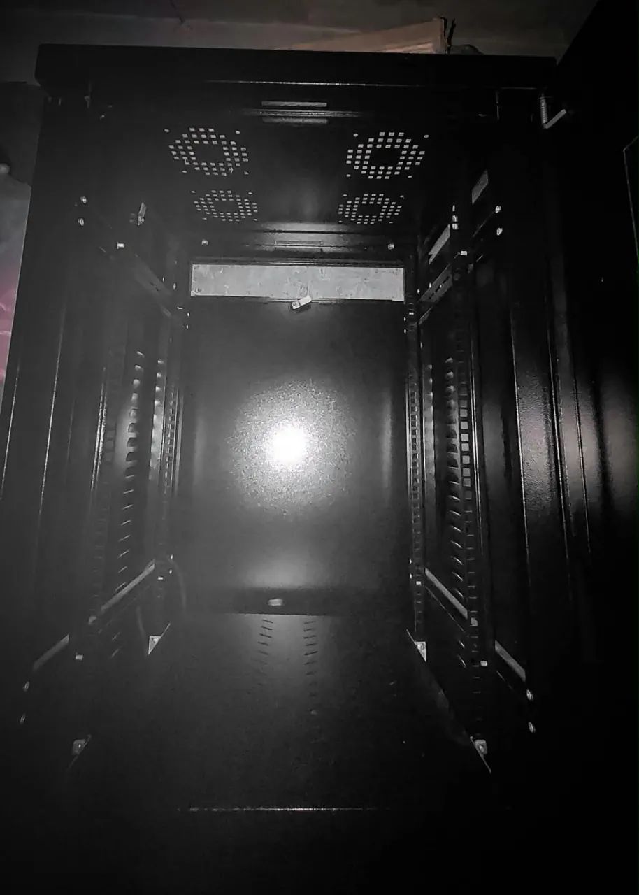 Rack Servidor Piso 42U - Foto 3