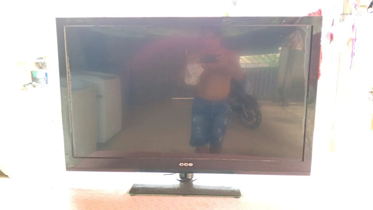 TV LCD 42" VALOR 350 - Foto 4