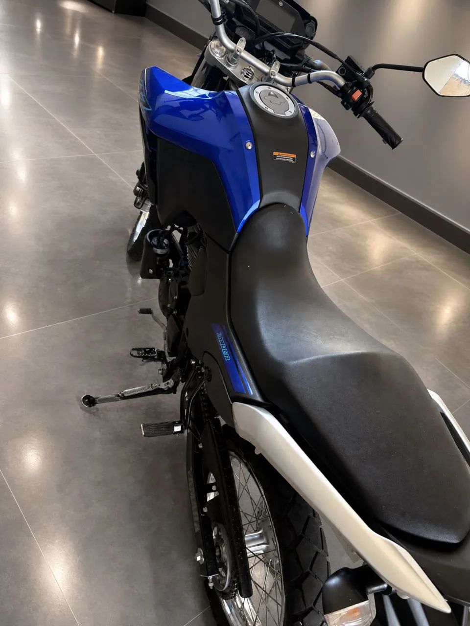 Lander 250 estado de zero  - Foto 3