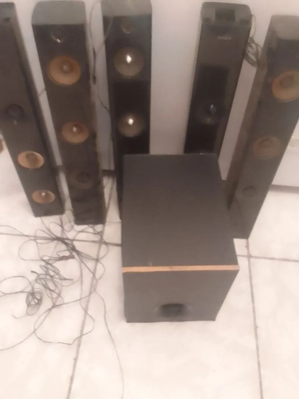Caixa de som mais subwoofer Philips  