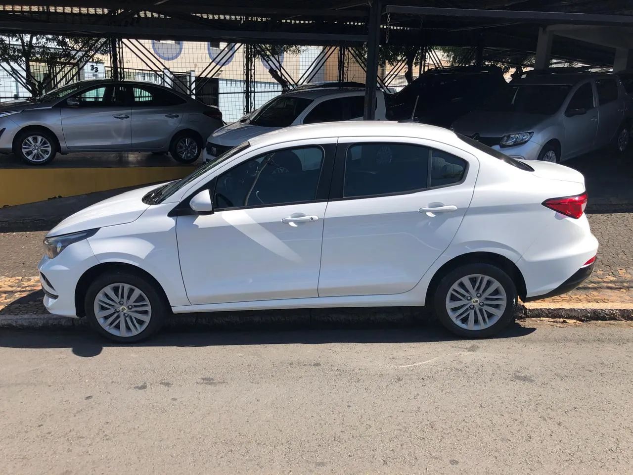 Fiat Cronos Drive 1.3 8V Flex 2023 - Foto 2