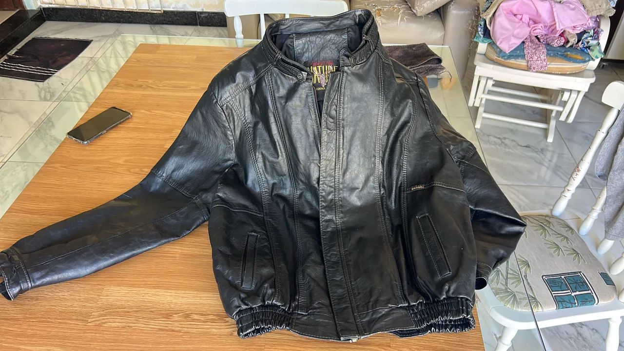 VENDO ESTA JAQUETA DE COURO