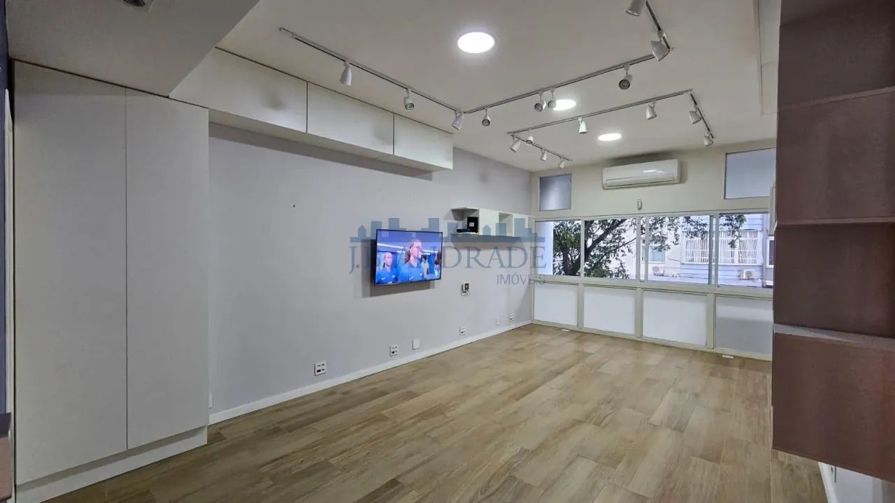 Copacabana  Sala Comercial 30 m² | Reformada | Frente | Pronta para Uso - Foto 4