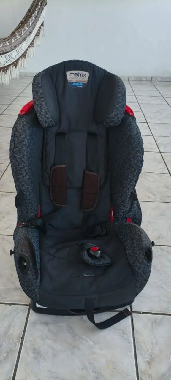 Duas cadeirinha Burigotto Matrix Evolution K 0 a 25kg - Excelente estado 