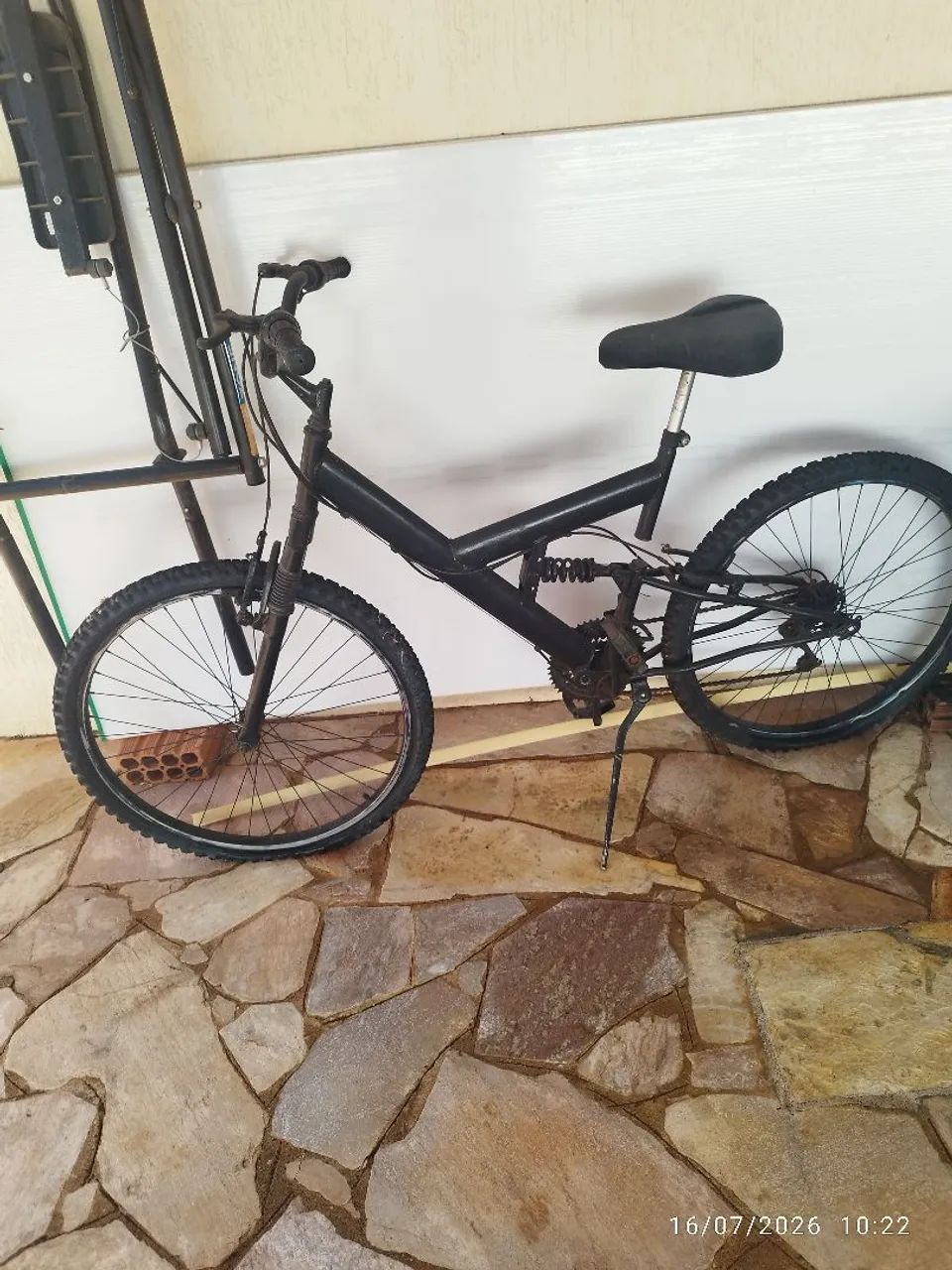 【中古】 Sym 9 / Francesca Da Rimini: Pesek Bicicleta para trilhas - Ciclismo - Condomínio Residencial Jardins