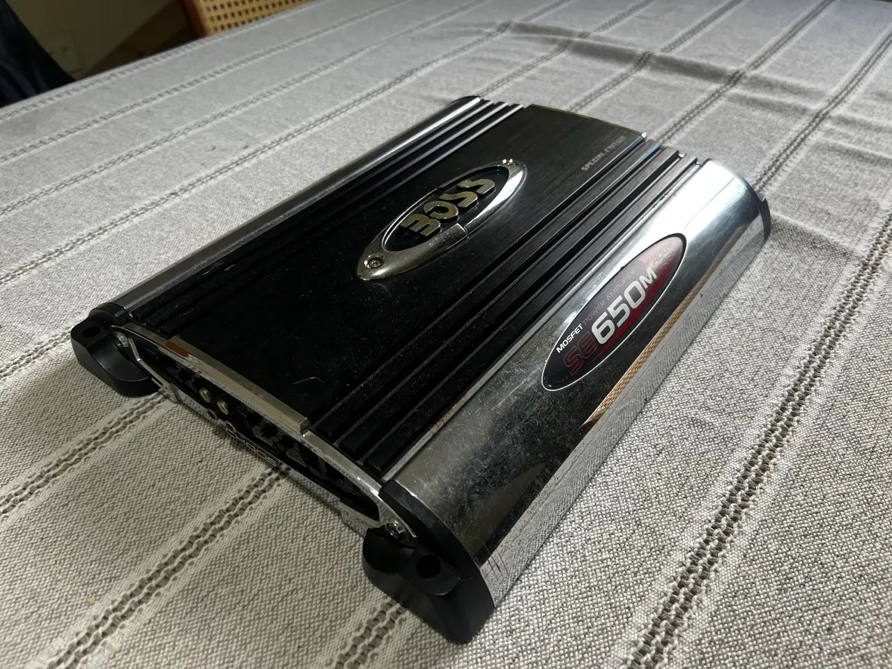 Módulo Boss SE650M Special Edition 4 canais 400W - Foto 3