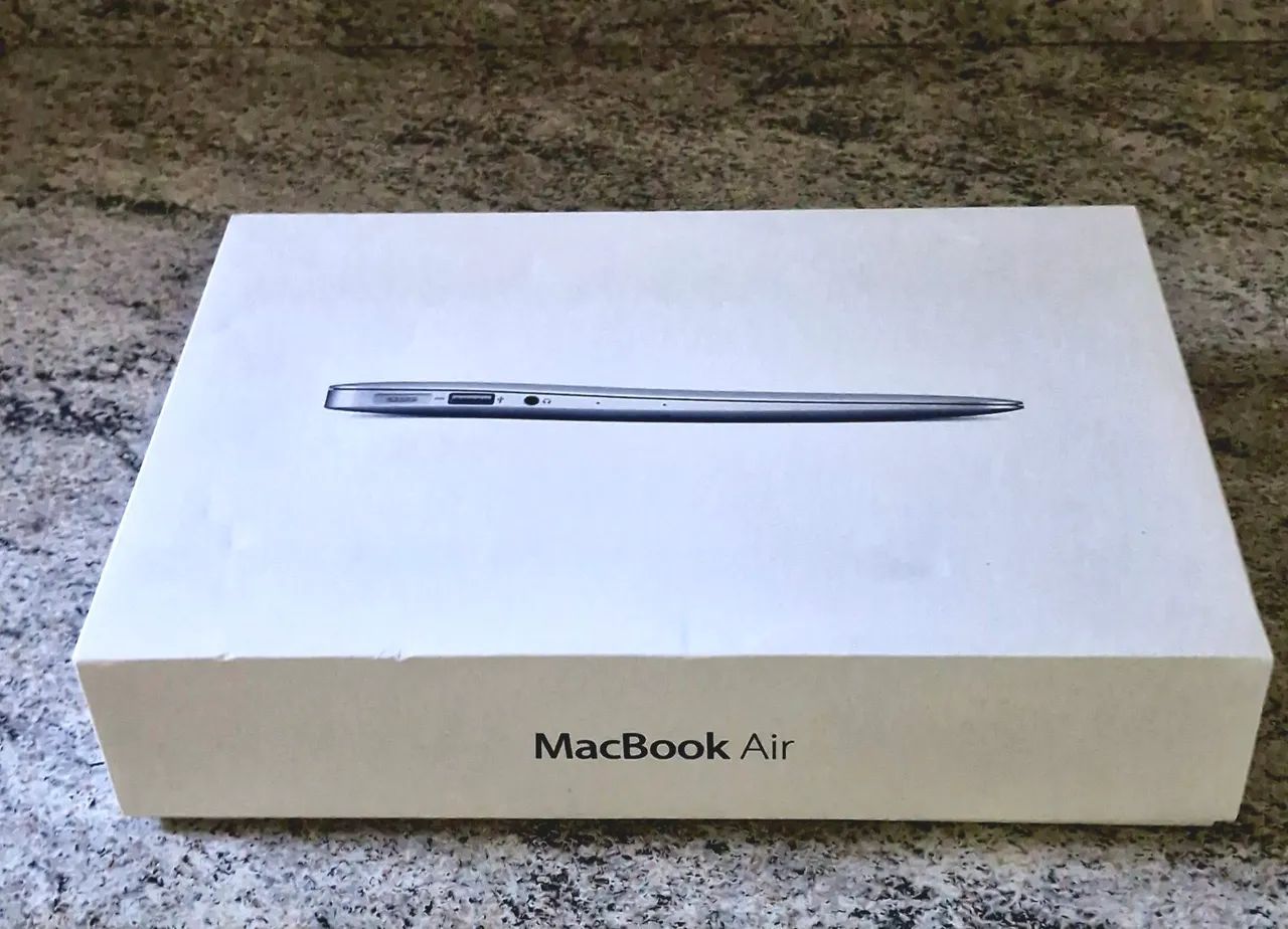 Mac Book AIR 11 (2015) - Foto 3