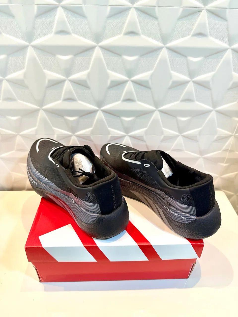 Adidas HyperBoost Edge Preto e Cinza - Tamanho 41 - Foto 4
