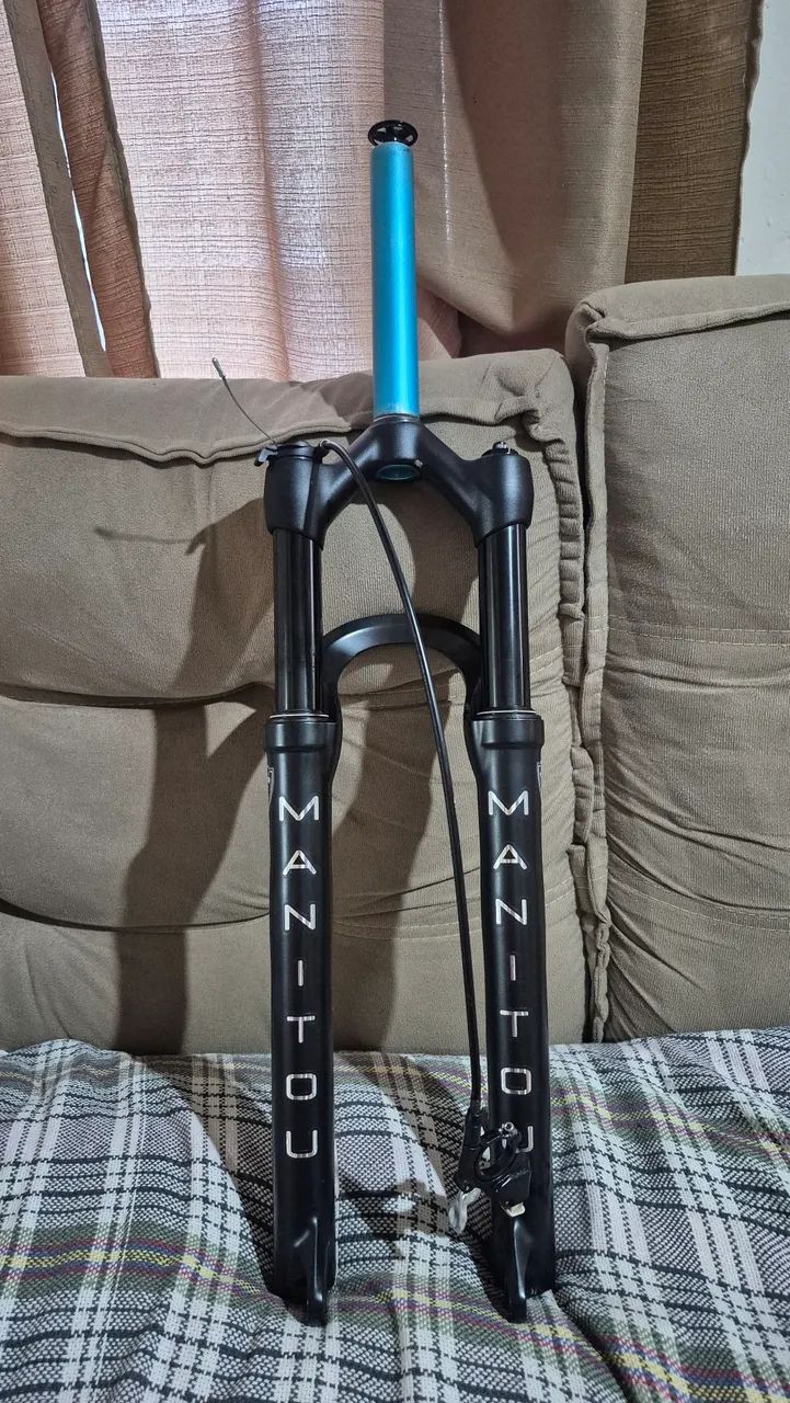 Suspensão Manitou 