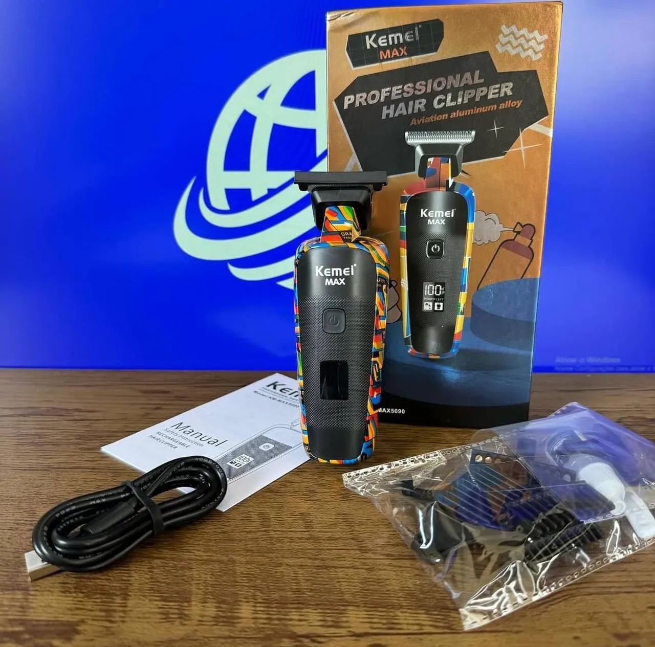 Máquina de cortar cabelo aparar barba e depilar Kemei Max 