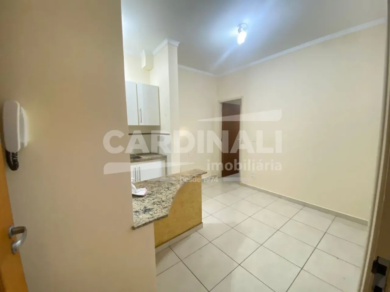 Apartamento Kitchnet com Condomínio em Campinas