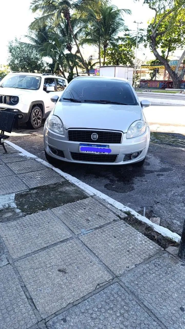 Fiat Linea Essence Dualogic 1.8 Flex 16V 4P 2012 - Foto 3