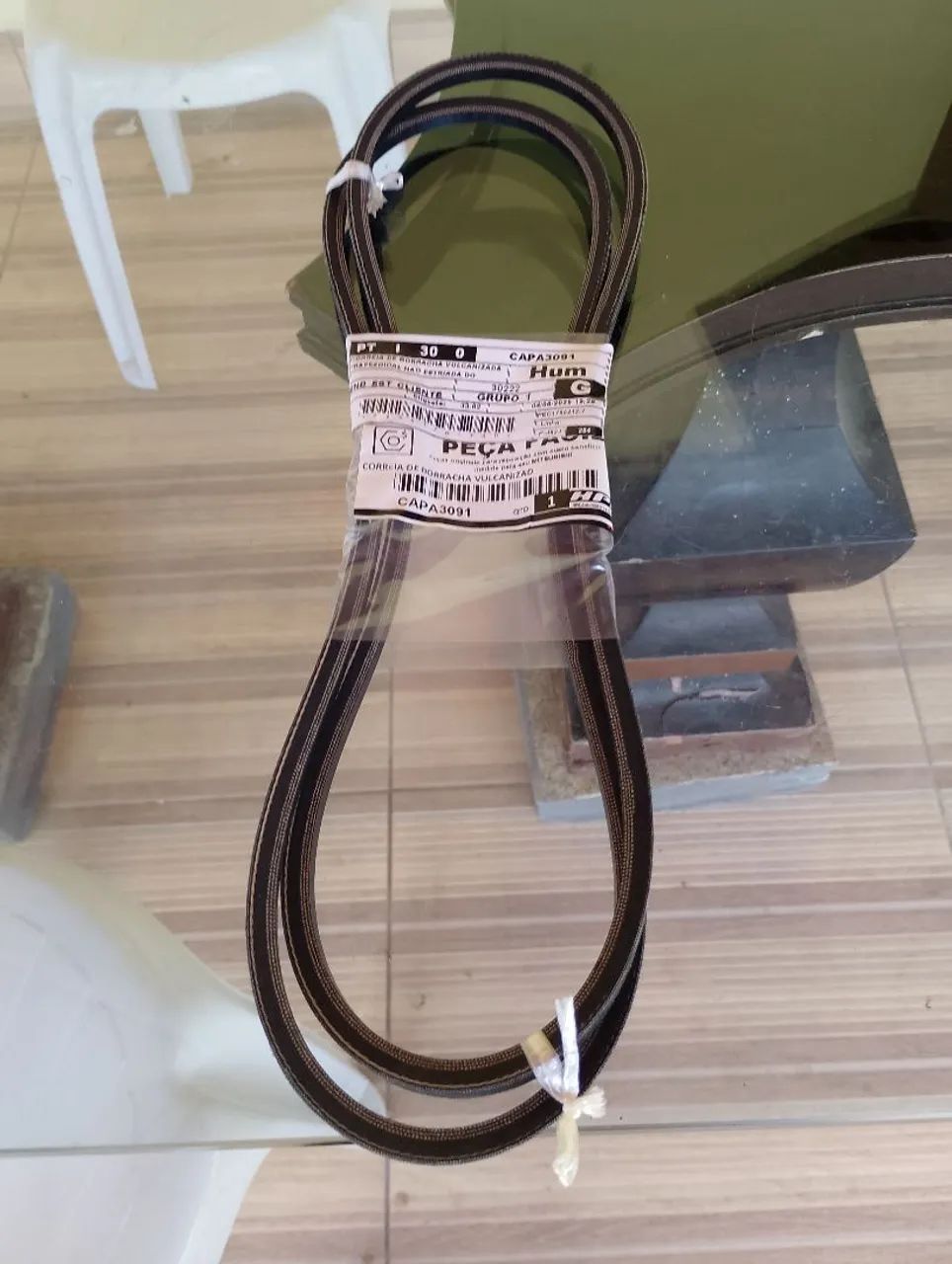 Kit correias originais Mitsubishi mais emblemas das quatro portas L200 Triton HPE. - Foto 2