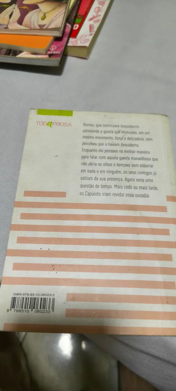 Livro Romeu Guarani E Julieta Capuleto - Foto 2