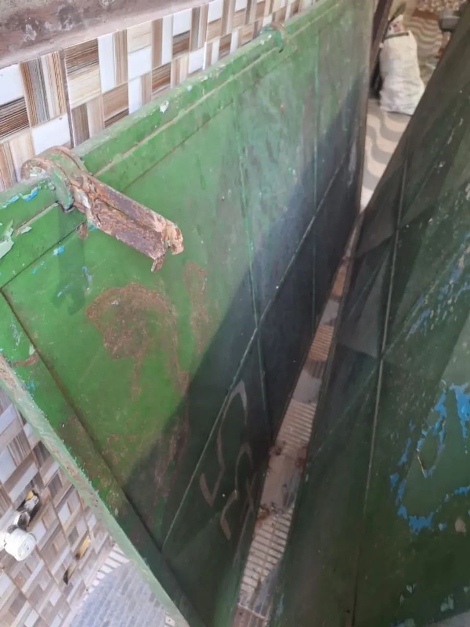 Portão de ferro432958432755722243