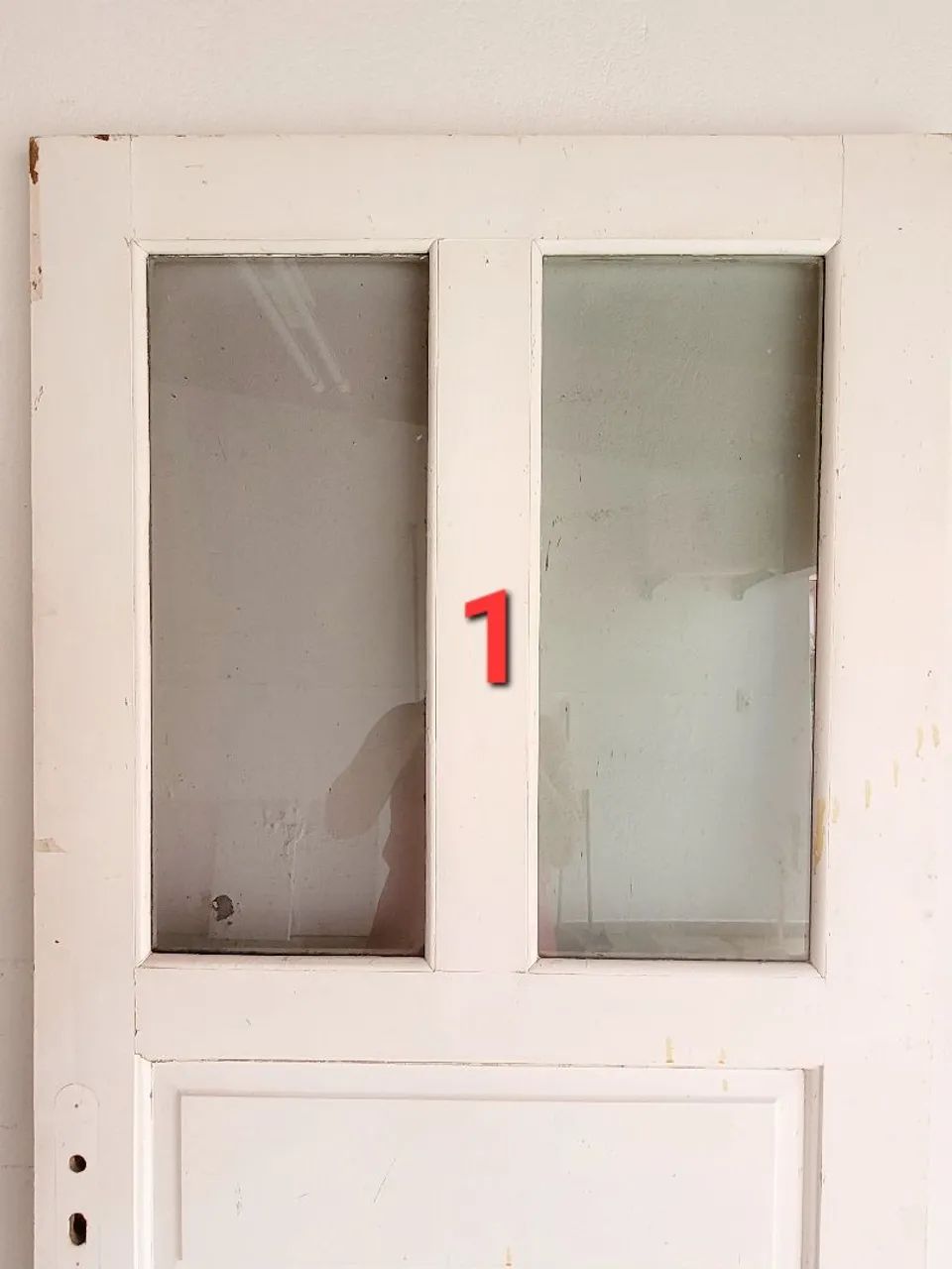 Vendo porta externa de Angelim com vidro